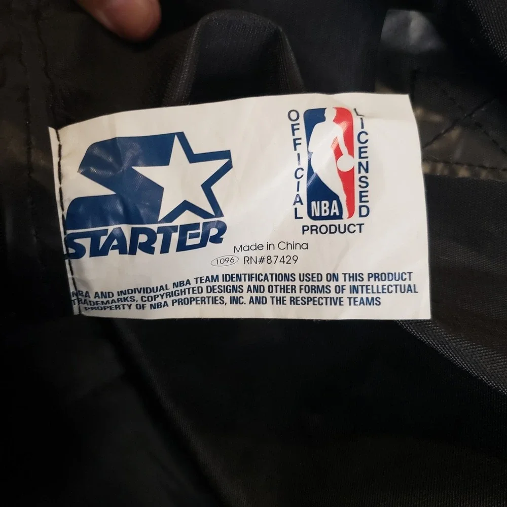 VTG 90s Starter Chicago Bulls Black Canvas Gym Duffle Bag